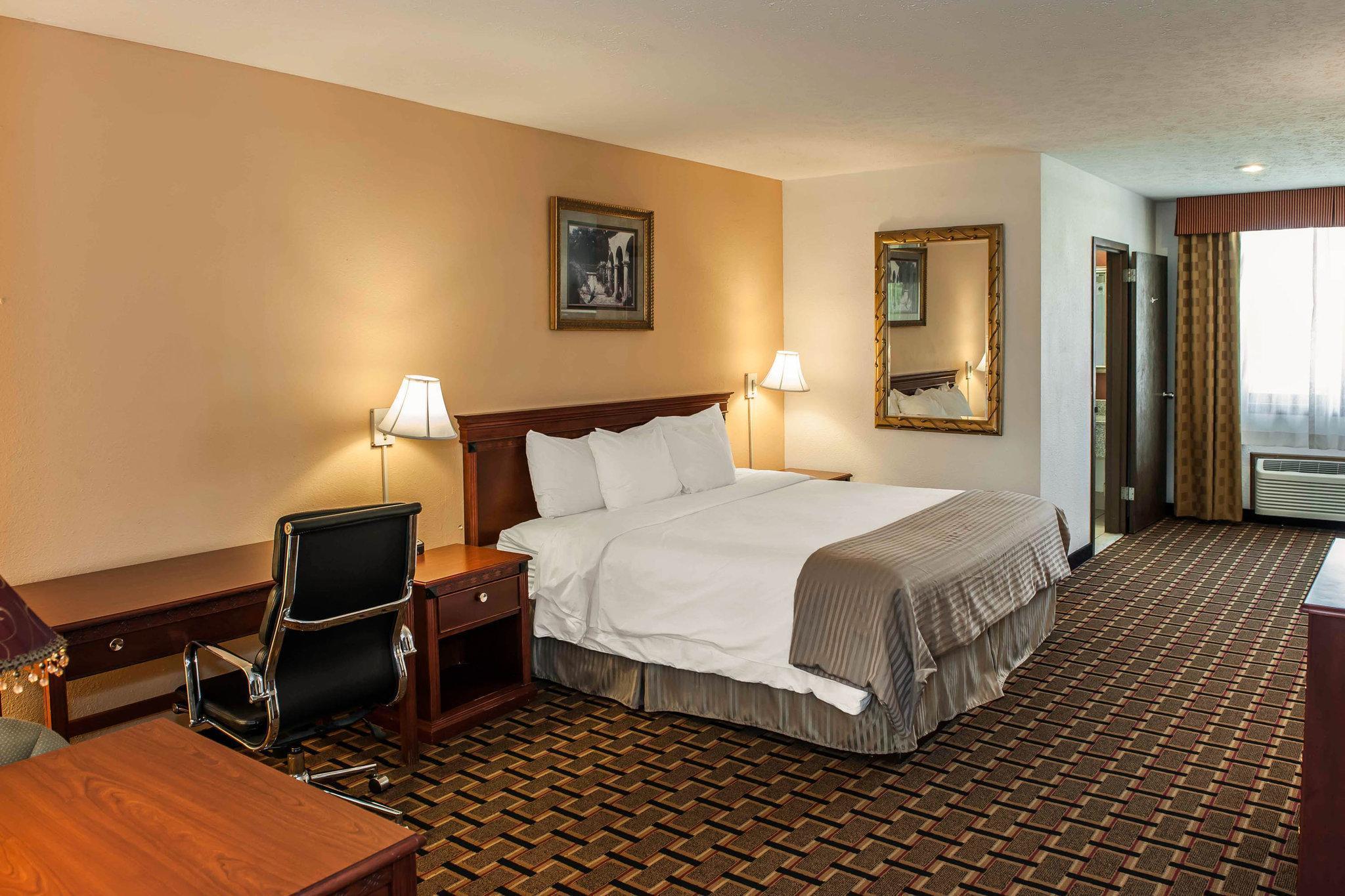 Travelodge By Wyndham Indianapolis Speedway المظهر الخارجي الصورة