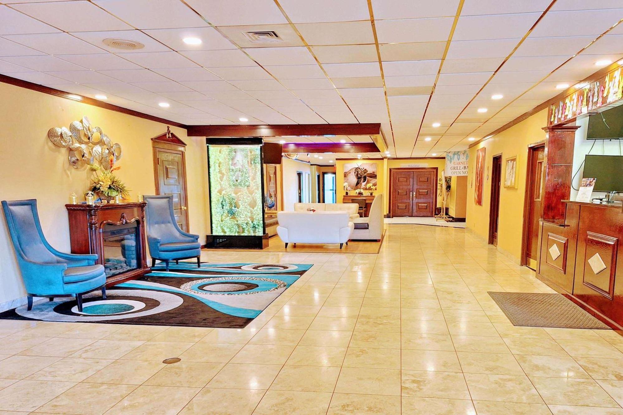 Travelodge By Wyndham Indianapolis Speedway المظهر الخارجي الصورة